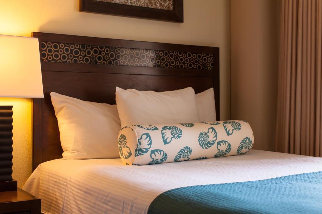 Club Wyndham At Waikiki Beach Walk Гонолулу Экстерьер фото